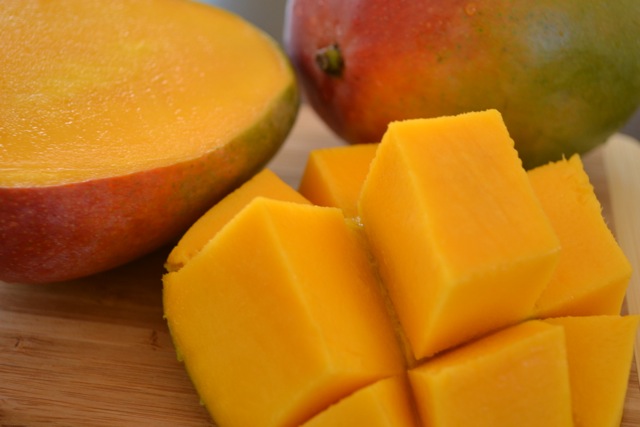 How to Chop a Mango