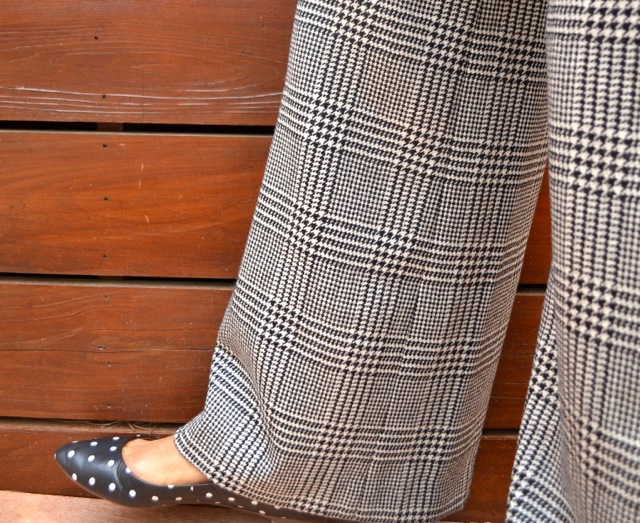 Black & White Mixed Prints: Houndstooth + Dots