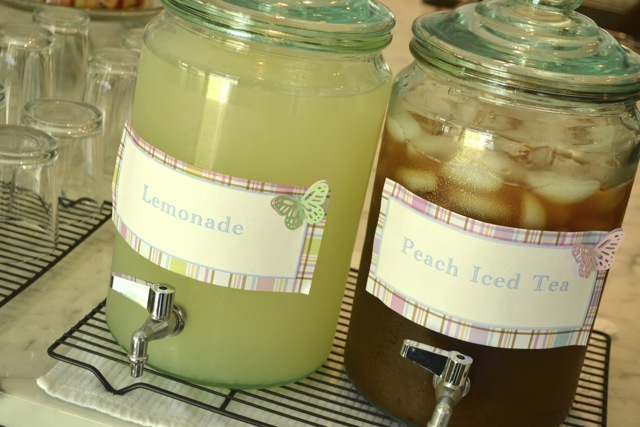 Entertaining: Spring Party: Lemonade and Peach Iced Tea
