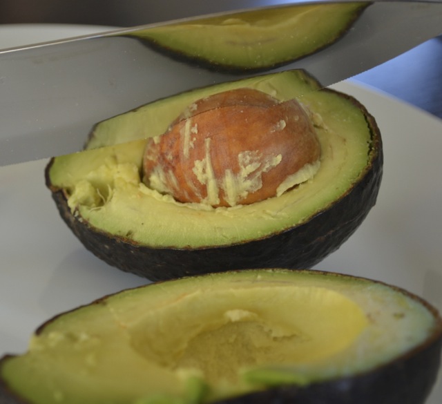 How to Remove Avocado Pit