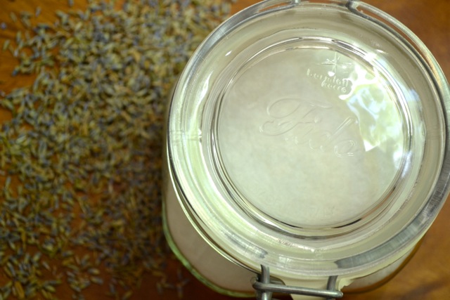 DIY: Lavender Bath Soak Recipe 3