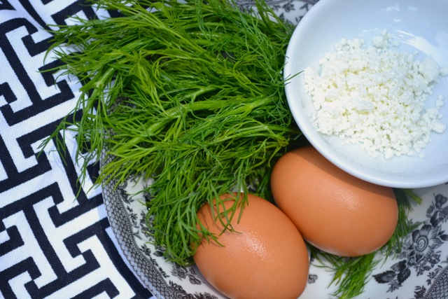 Ingredients: Goat Cheese and Dill Omelette 
